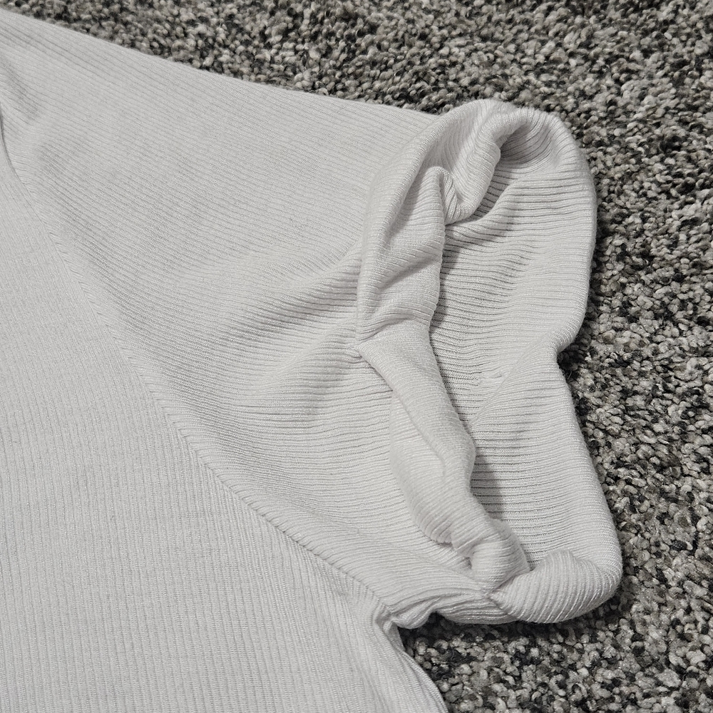 H&M Ribbed Tee - Picture 8 of 14